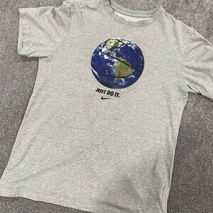 Nike Gray Globe Graphic Tee